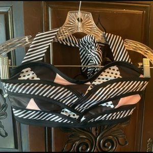 ModCloth “Geena” halter bikini top in Blk/wt/peach